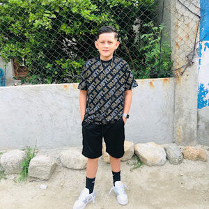 Meet your Posher, Jafeth jonathan